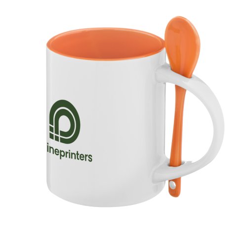 Oranje keramische mok met bijpassende lepel aan het handvat.