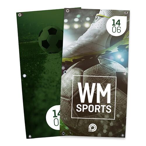 Gekleurd zeildoek met oogjes voor bevestiging.