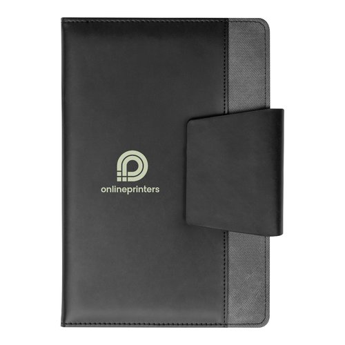 Zwart notitieboek met sluitflap.