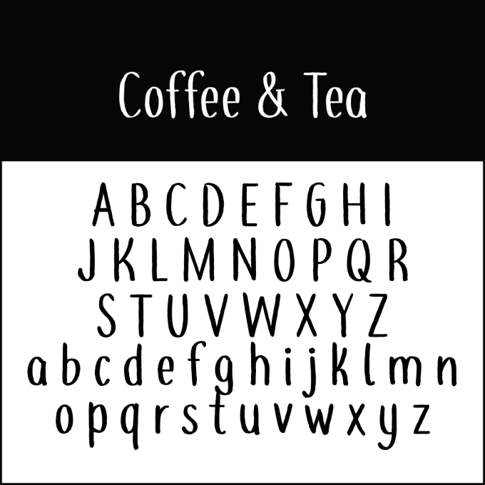 Een weergave van het Coffee & Tea-lettertype toont het volledige Engelse alfabet in hoofdletters en kleine letters in een speelse handschriftstijl, met ronde, ongelijke letters op een zwart-witte achtergrond.